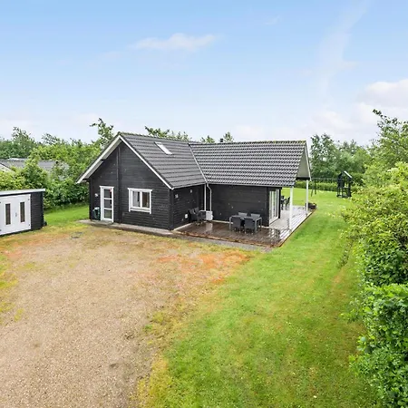 Lovely In With Wifi Holiday home