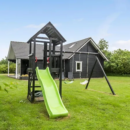 Lovely In With Wifi Holiday home *
