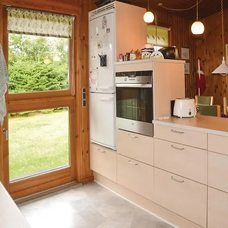Three-bedroom Holiday In